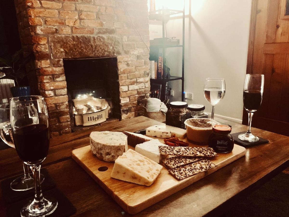 The Tenth House, Grade II Listed Georgian Town House, Wirksworth, Derbyshire, Peak District Cottage, Sleeps 4 Esterno foto