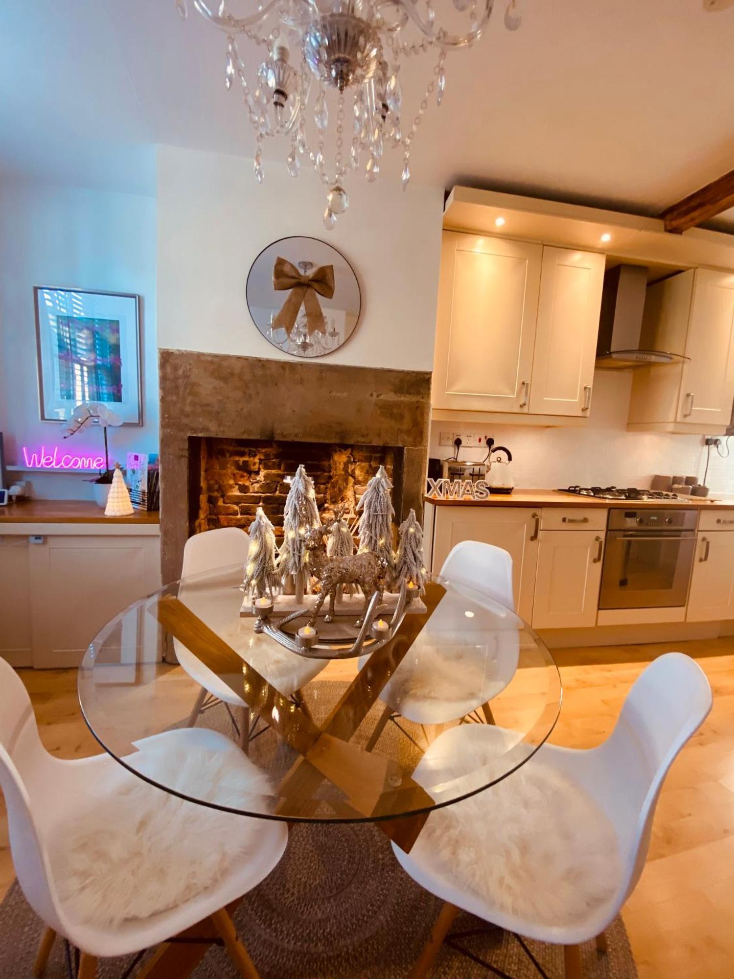 The Tenth House, Grade II Listed Georgian Town House, Wirksworth, Derbyshire, Peak District Cottage, Sleeps 4 Esterno foto